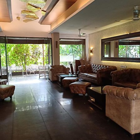 Hotel Chandralok Lonavala Eksteriør bilde