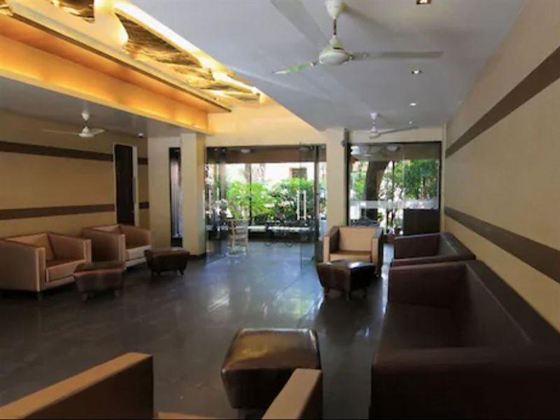 Hotel Chandralok Lonavala Eksteriør bilde