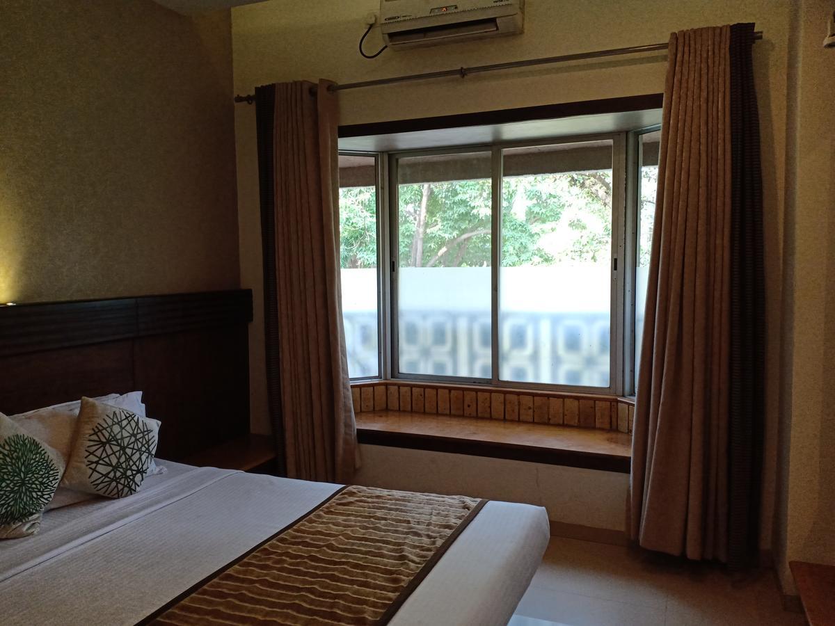 Hotel Chandralok Lonavala Eksteriør bilde
